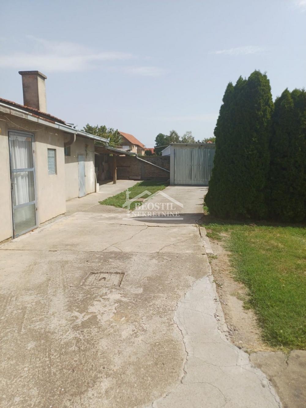 132025954_16_20261012094444 Kuća na prodaju, Centar, Stara Pazova, 189m², 199.000 €