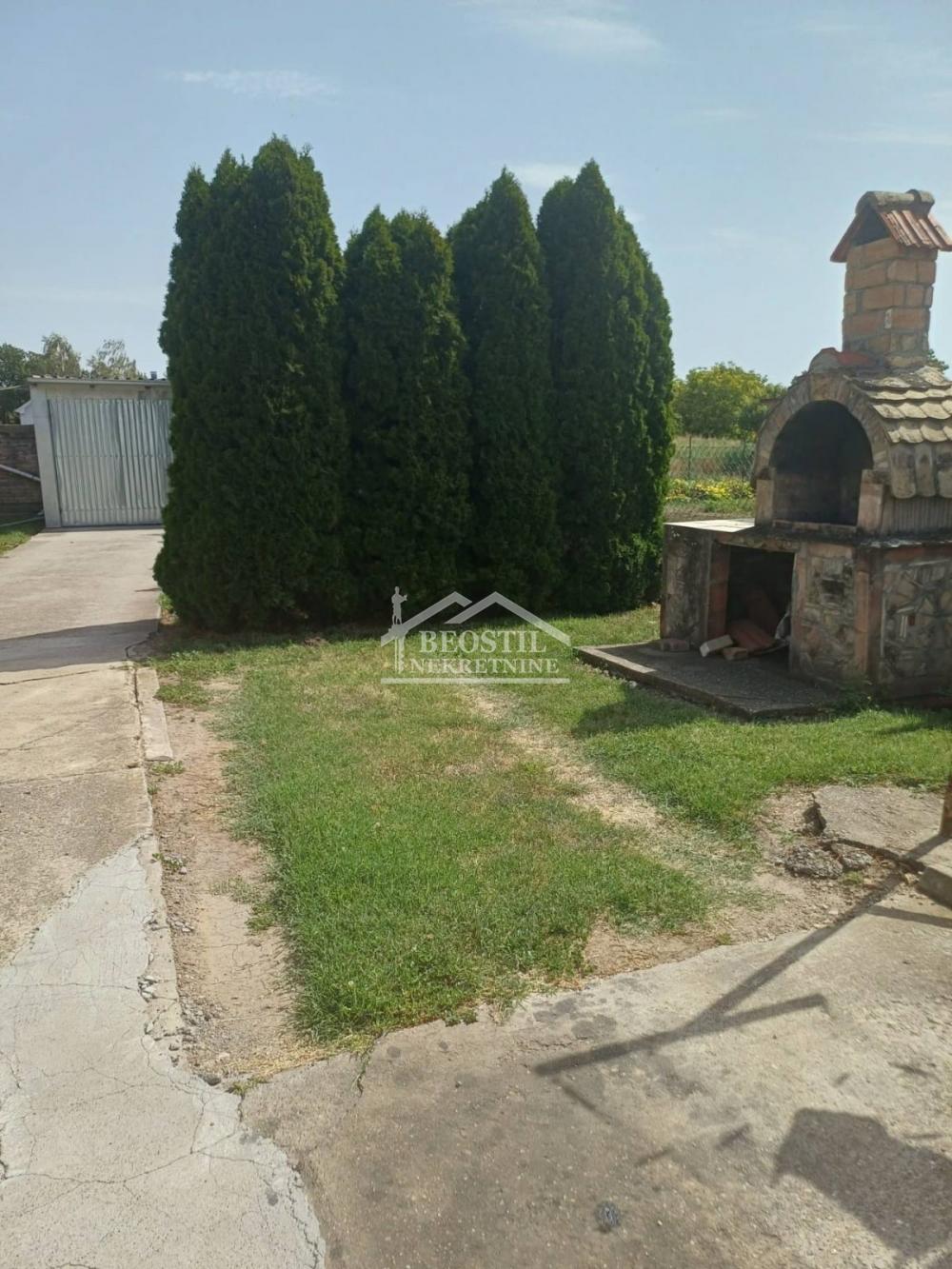 132025954_18_20261012094445 Kuća na prodaju, Centar, Stara Pazova, 189m², 199.000 €
