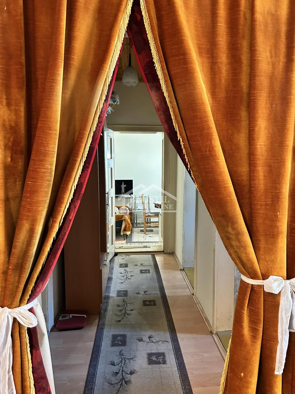 Kuća Prodaja Stara Pazova  214 m2