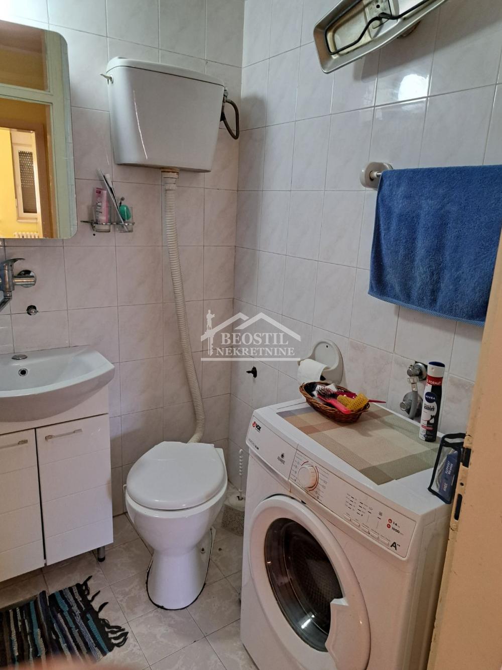 Stan Prodaja Beograd Stan Prodaja Beograd Južni Bulevar 102 m2