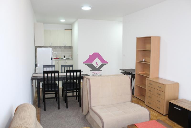 Stan Izdavanje Beograd Krnjača 48 m2