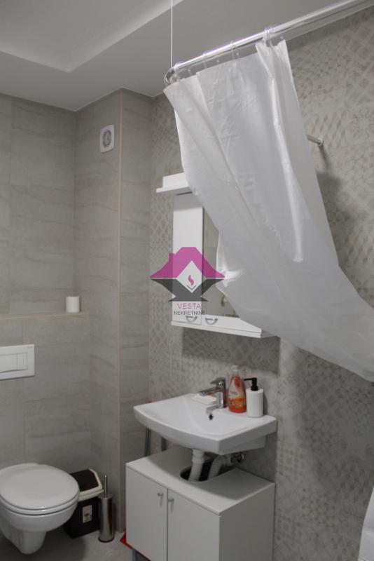 Dvosoban stan za izdavanje, Krnjača, Beograd, 48m², 400 €/mes