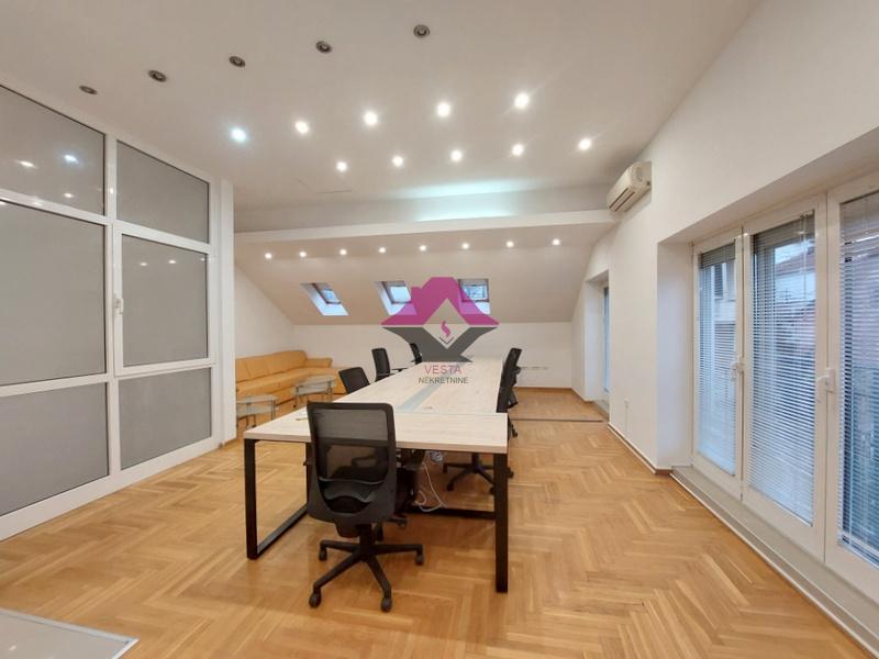 141001571_26_20251205230734 Kuća za izdavanje, Banovo Brdo, Beograd, 142m², 3.500 €/mes