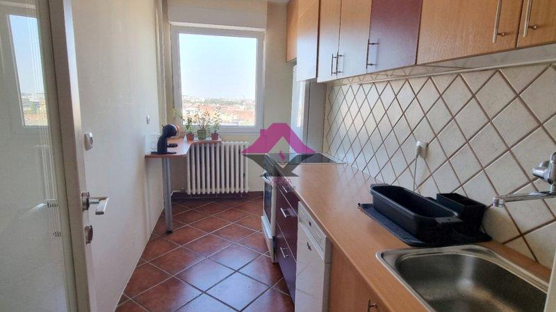 Stan Prodaja Novi Sad  64 m2