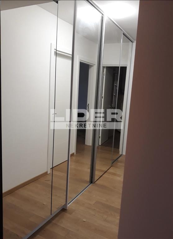 Stan Izdavanje Beograd Crveni Krst 70 m2