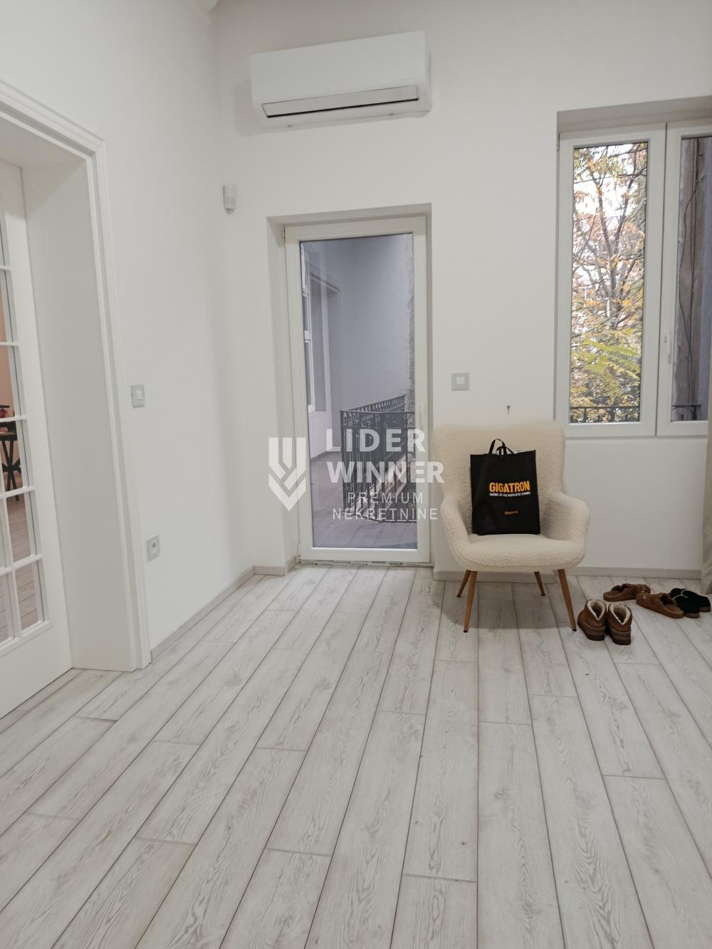 Stan Prodaja Beograd Centar (Savski Venac) 119 m2