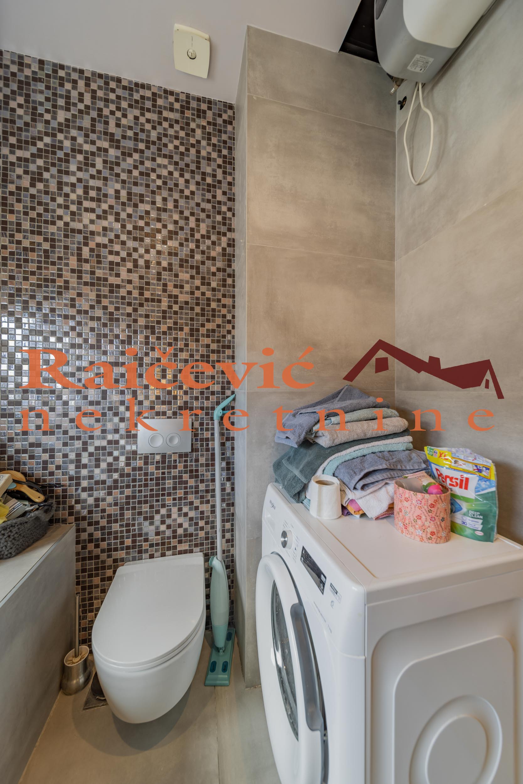 Trosoban stan na prodaju, Kalenić, Beograd, 112m², 460.000 €