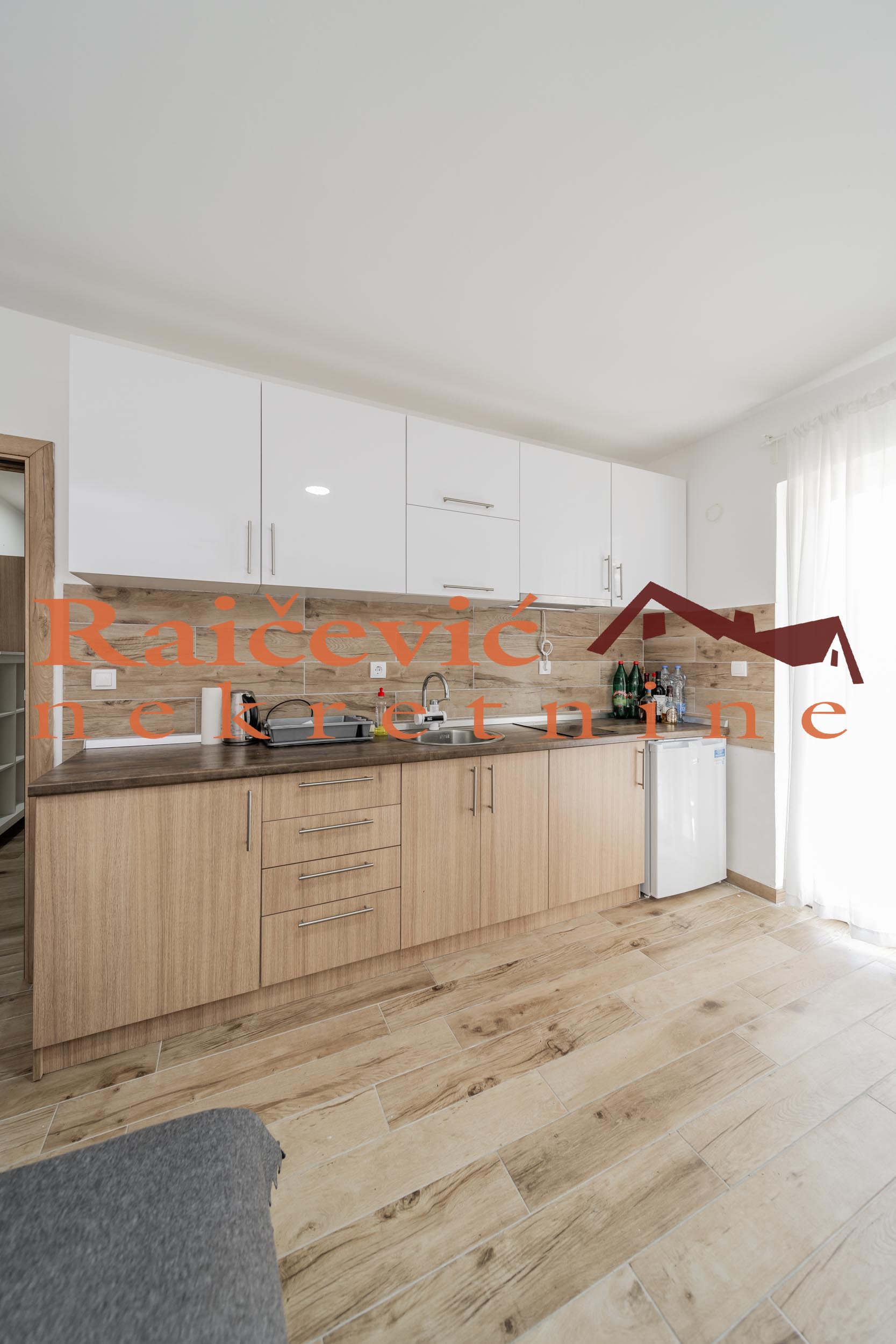 153536 Višesoban stan na prodaju, Kopaonik, 138m², 170.000 €