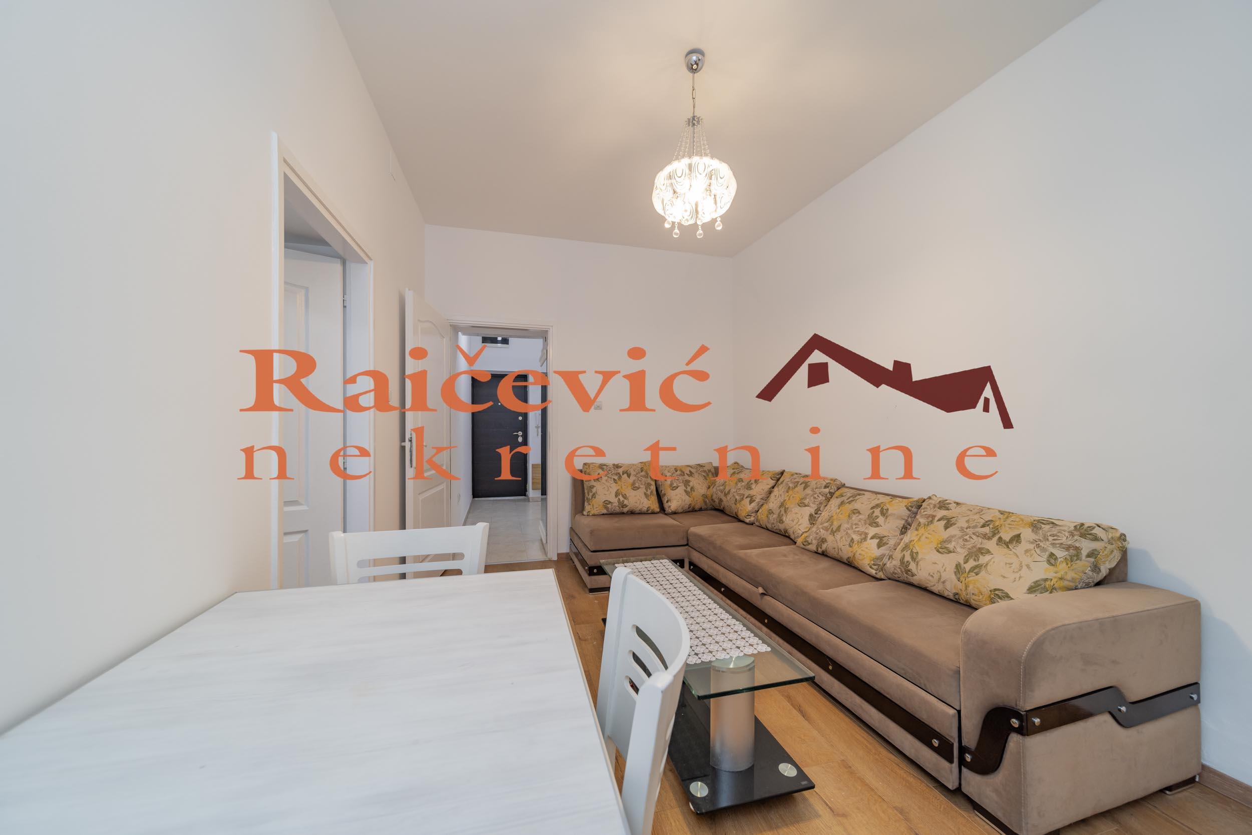 Stan Prodaja Beograd Stan Prodaja Beograd Hram Svetog Save 27 m2