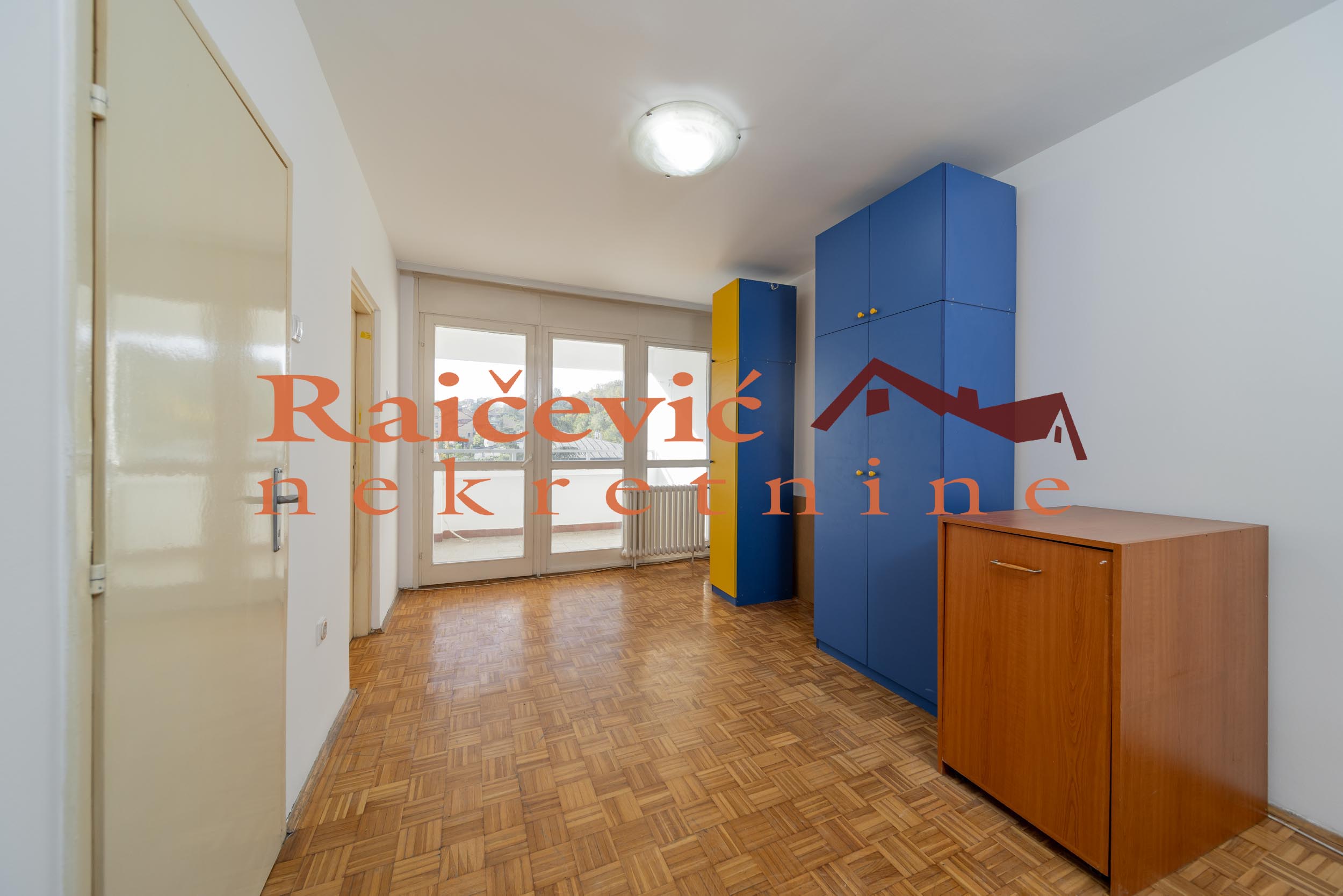 153757 Trosoban stan za izdavanje, Mirijevo, Beograd, 79m², 600 €/mes