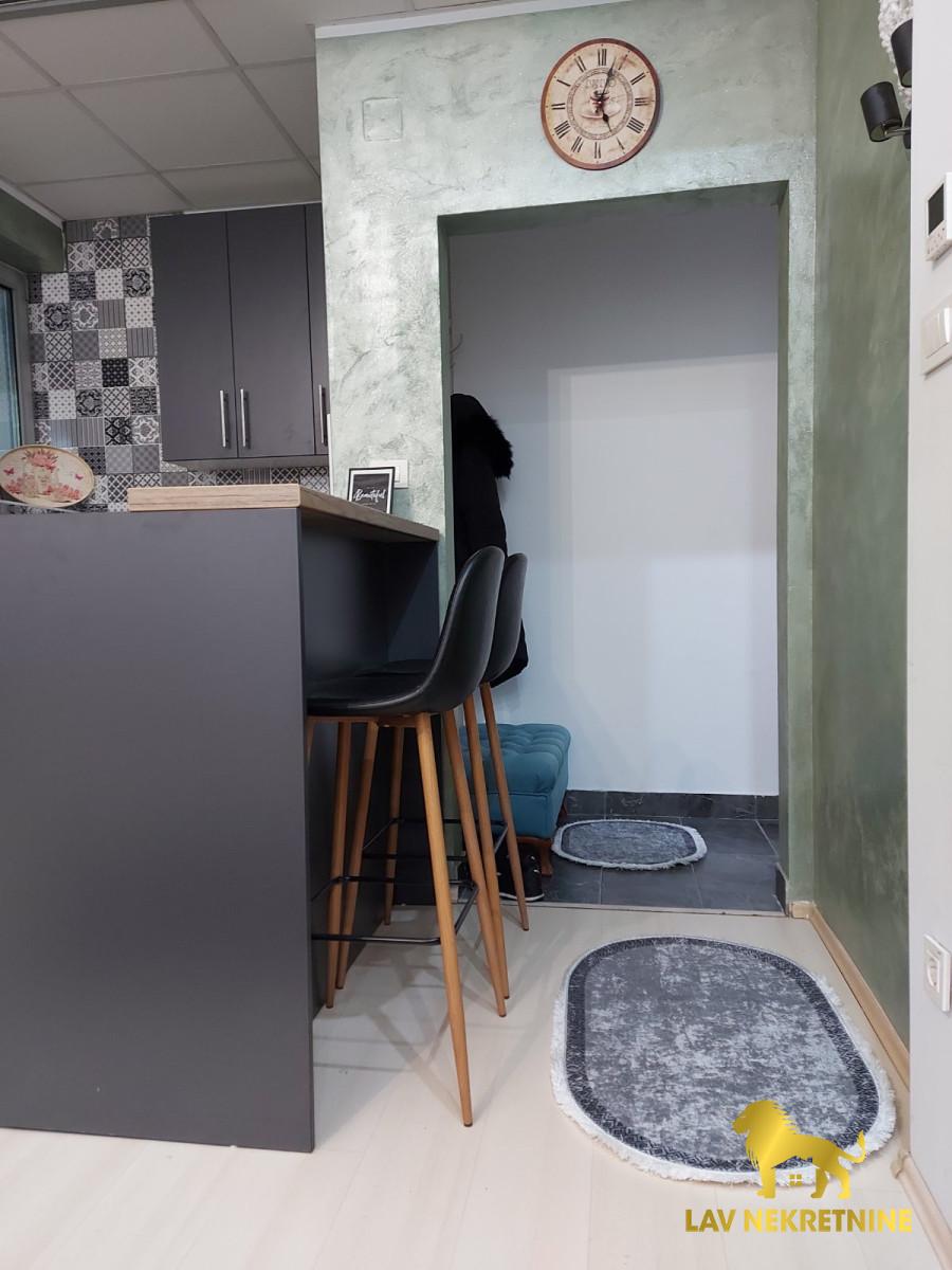 1716477773_4da37645f6b9 Jednoiposoban stan za izdavanje, Novo Naselje, Novi Sad, 40m², 400 €/mes