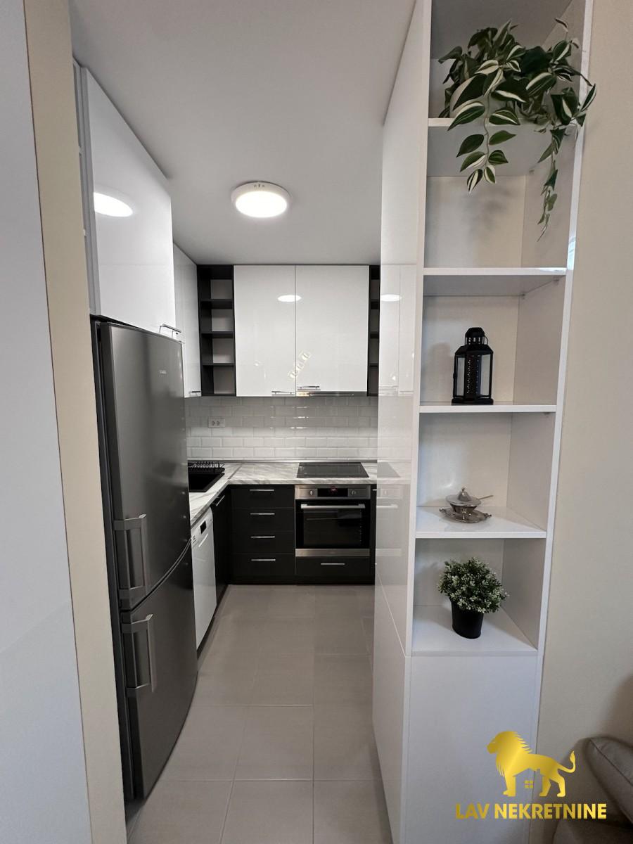 Stan Izdavanje Novi Sad Stan Izdavanje Novi Sad Nova Detelinara 45 m2