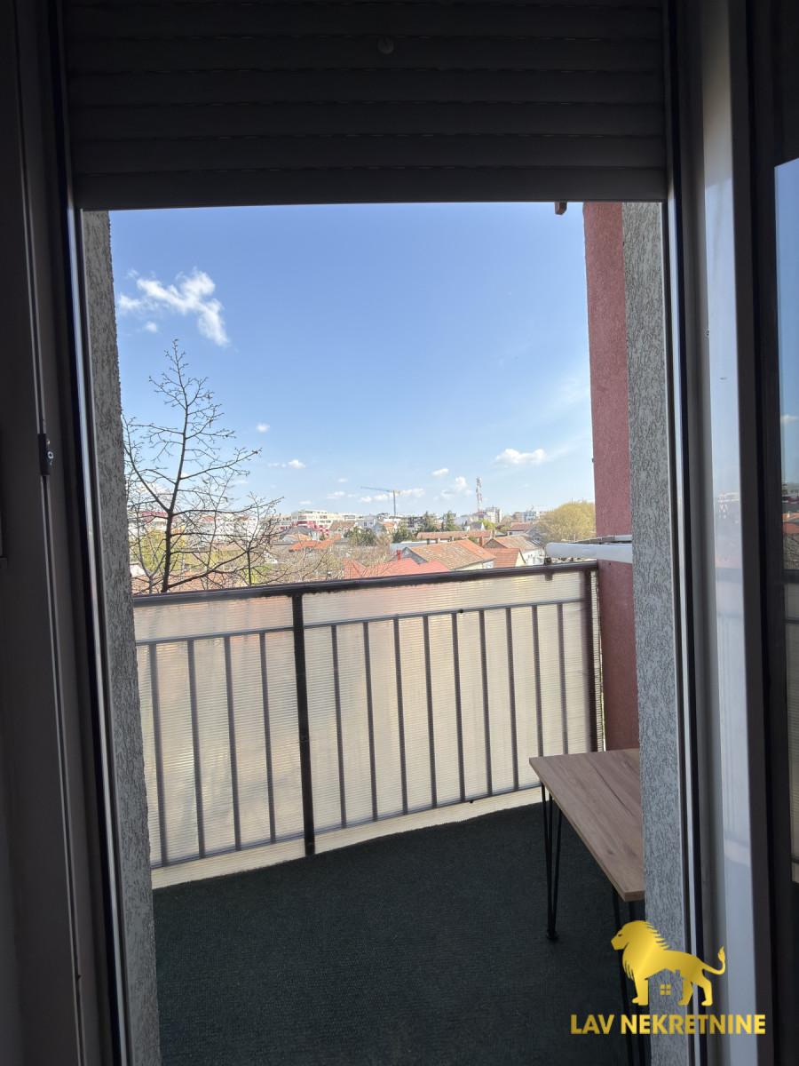 Stan Izdavanje Novi Sad  30 m2