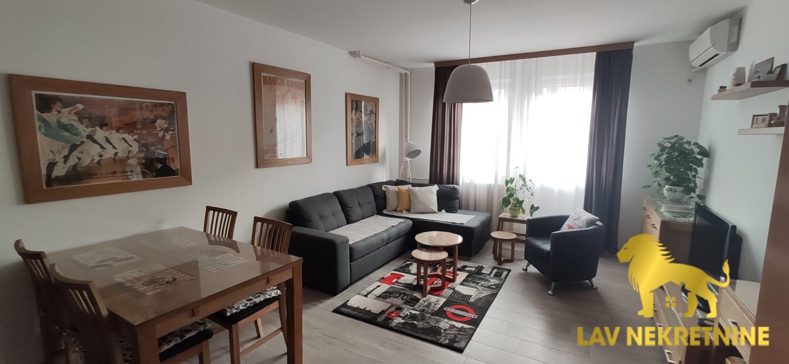 Stan Izdavanje Novi Sad  45 m2