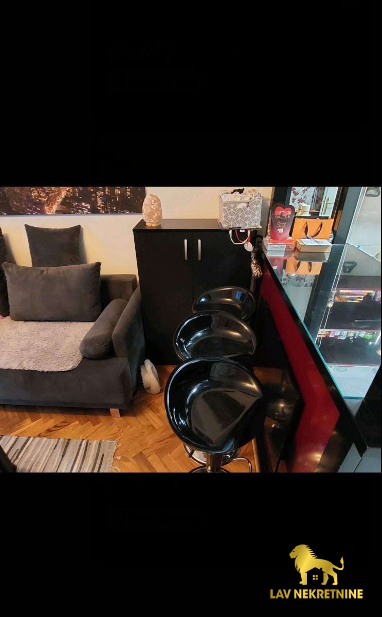 Stan Izdavanje Novi Sad  30 m2