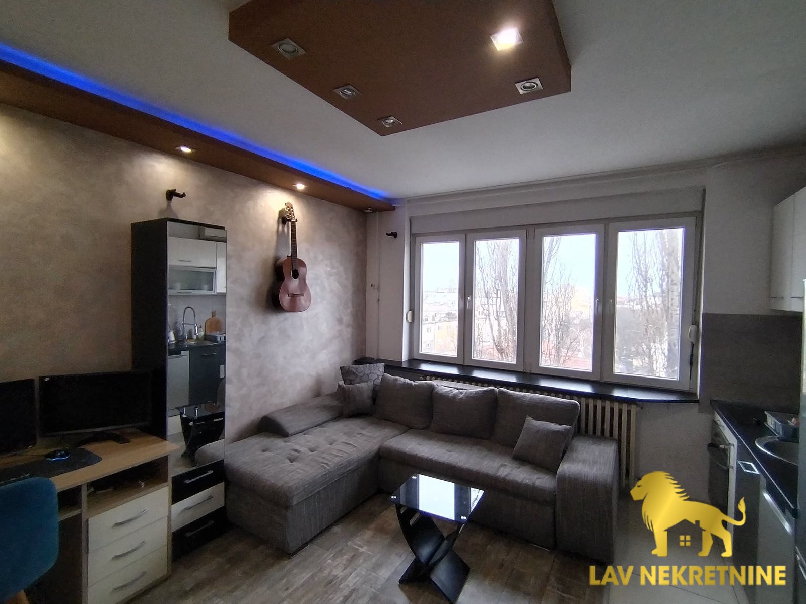 Stan Prodaja Novi Sad  24 m2