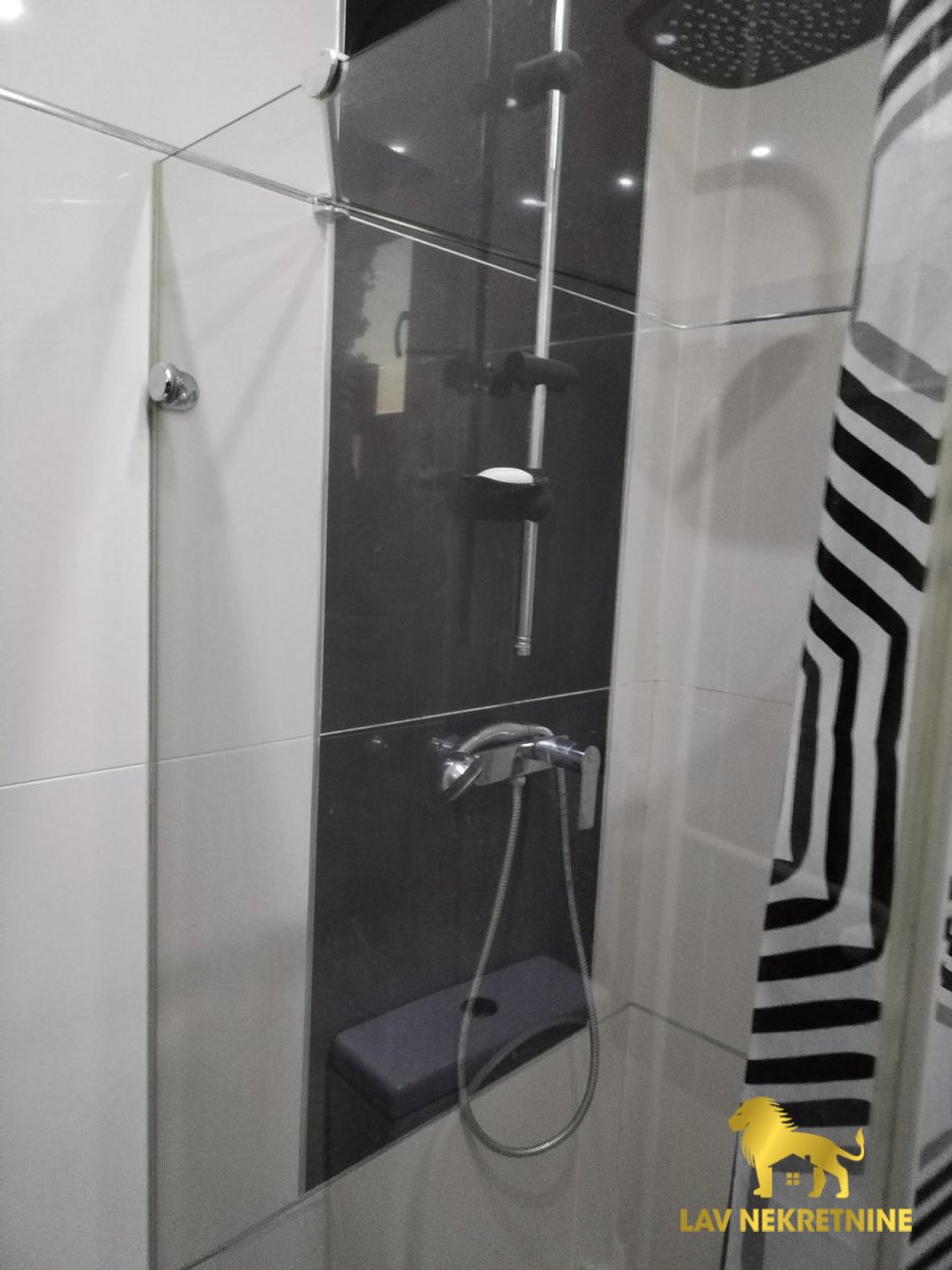 Stan Prodaja Novi Sad  24 m2