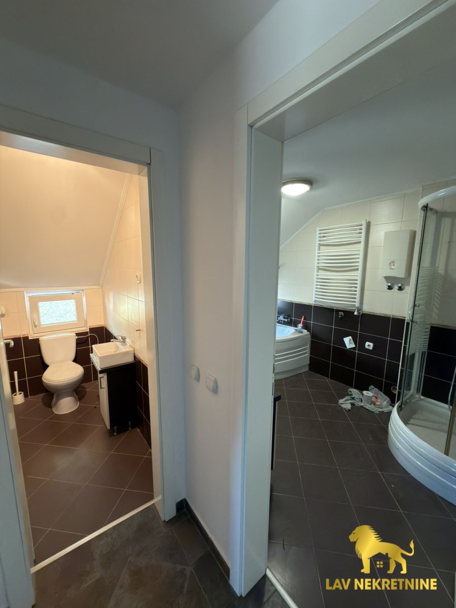 1792783779_d4ba8cc4513f Stan Prodaja Novi Sad 83 m2