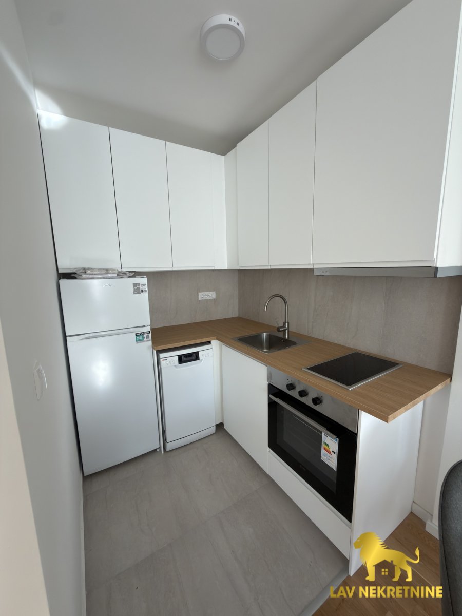 1793187676_45497a36518f Jednoiposoban stan za izdavanje, Petrovaradin, Novi Sad, 46m², 1. sprat, 600 €/mes
