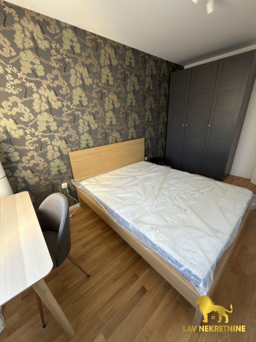 Stan Izdavanje Novi Sad  46 m2