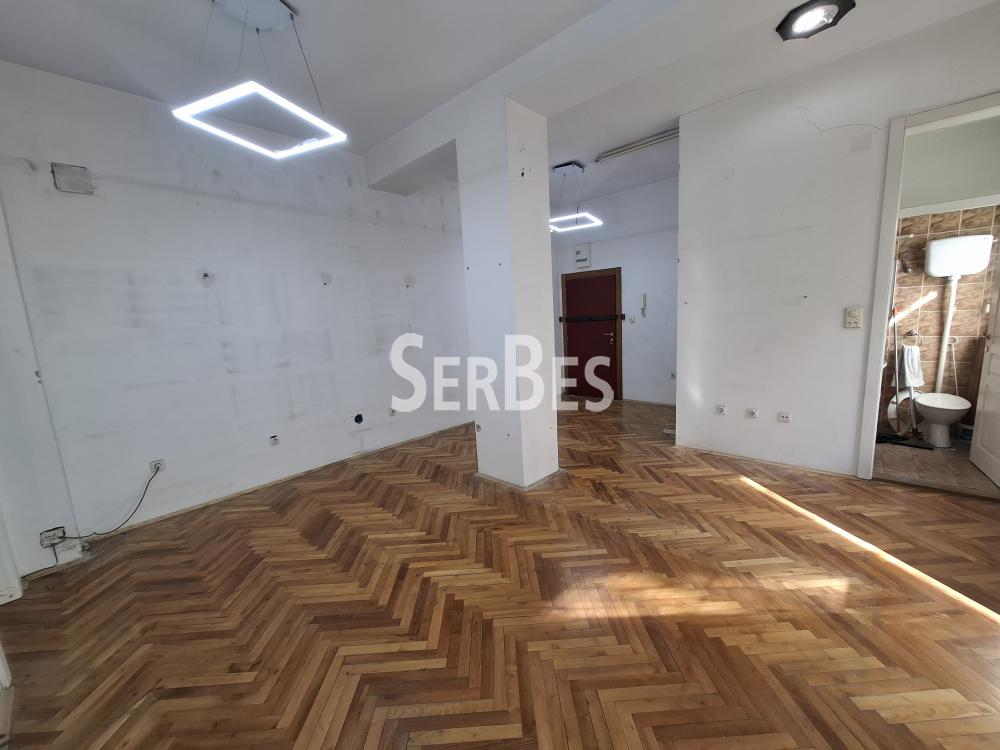Stan Prodaja Novi Sad  56 m2