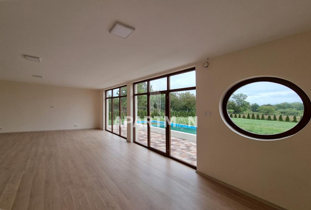 Kuća Prodaja Subotica  111 m2