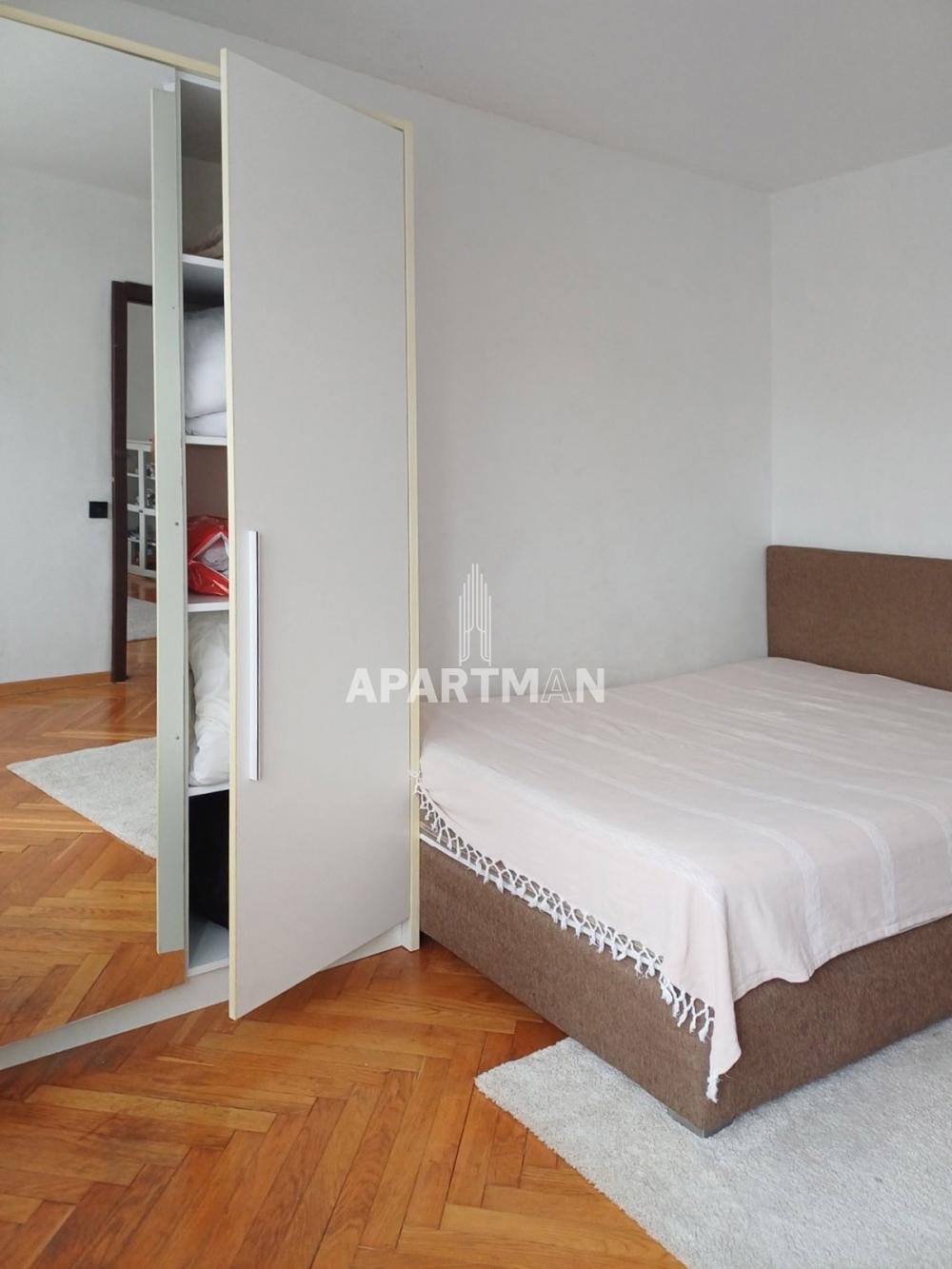 Stan Prodaja Beograd Stan Prodaja Beograd Knez Mihailova 68 m2