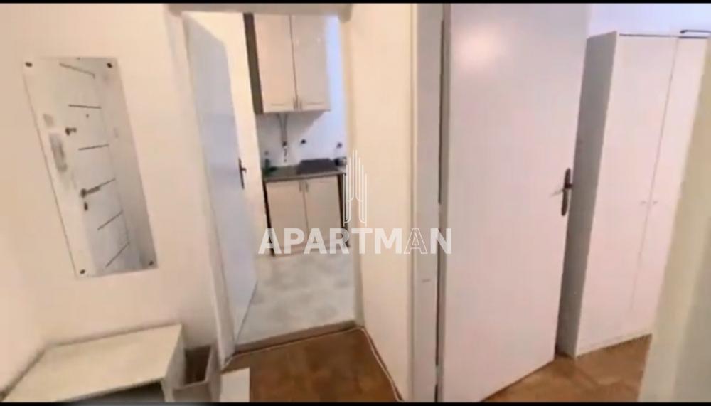 Stan Prodaja Beograd Banovo Brdo 33 m2