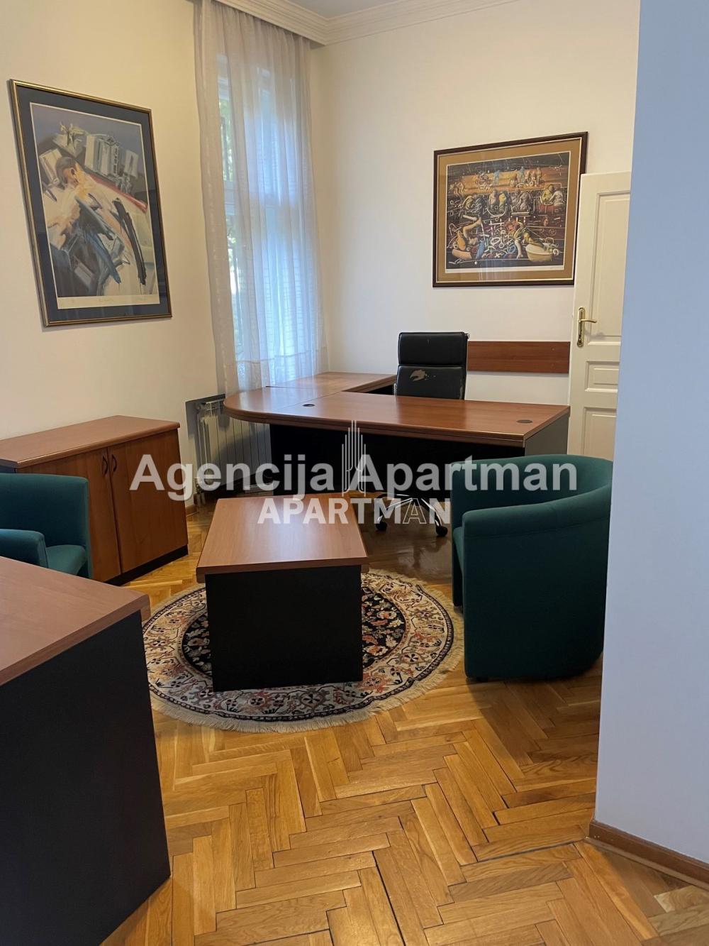 Stan Izdavanje Beograd Centar (Vračar) 140 m2