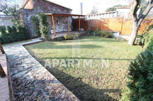 214002560_9_20260902133153 Kuća Izdavanje Beograd Dedinje 250 m2