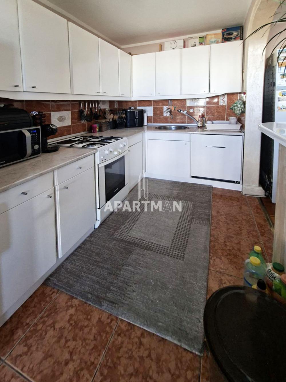 Stan Prodaja Beograd Blok 72 92 m2