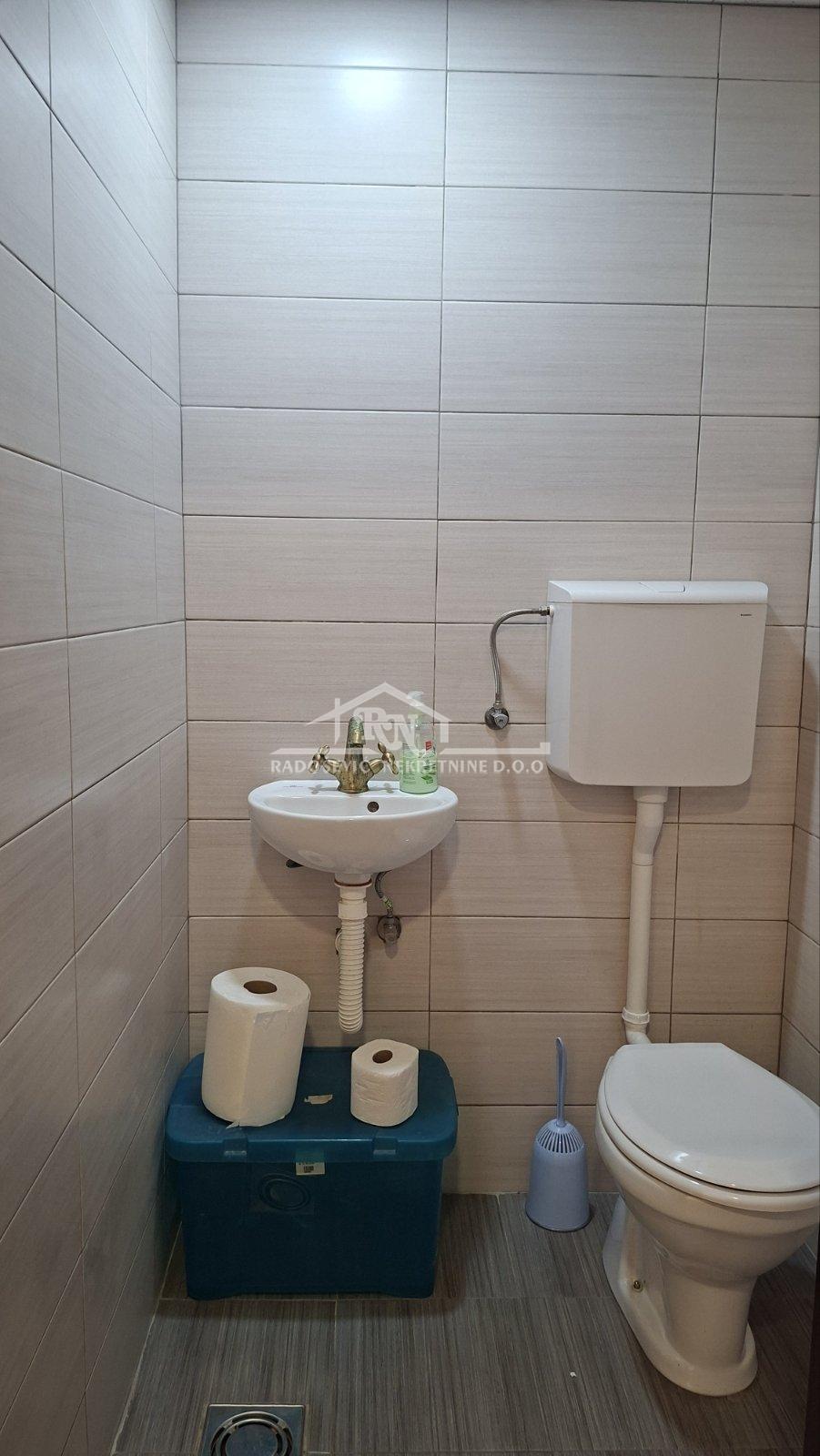220001717_5_20261006150423 Lokal Izdavanje Beograd Blok 22 30 m2