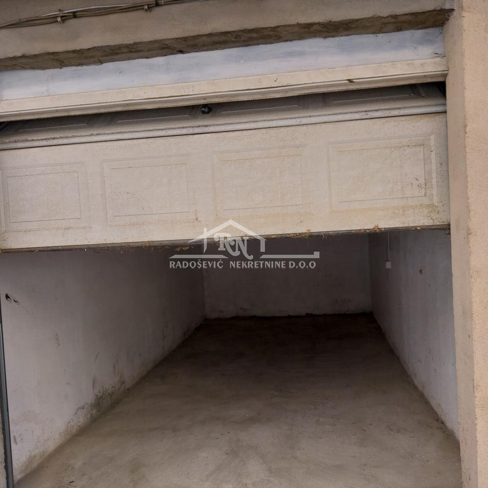 Lokal Izdavanje Beograd Lokal Izdavanje Beograd Čukarička Padina 51 m2