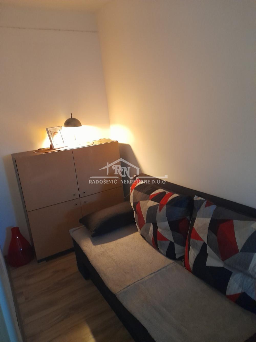 Stan Izdavanje Beograd Stan Izdavanje Beograd Petlovo Brdo 30 m2