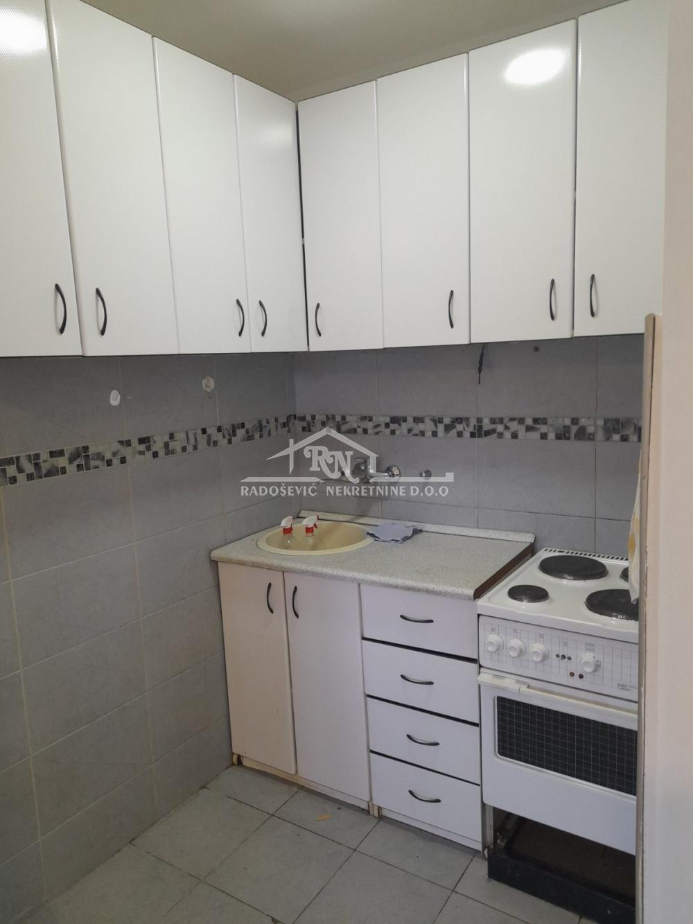 Stan Izdavanje Beograd Stan Izdavanje Beograd Petlovo Brdo 30 m2