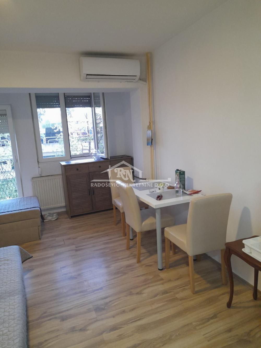 Stan Izdavanje Beograd Stan Izdavanje Beograd Petlovo Brdo 30 m2