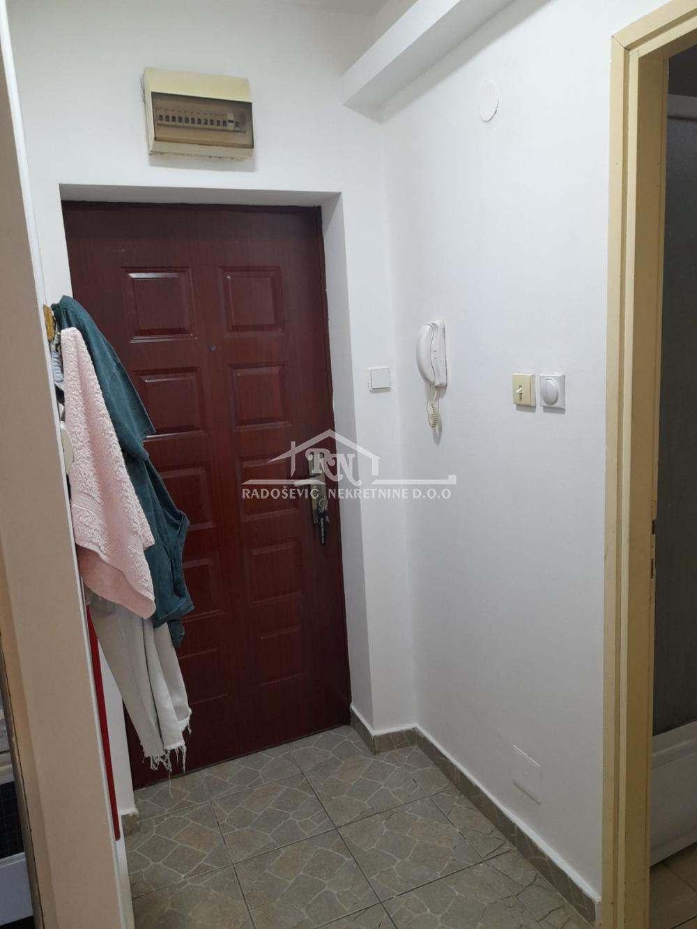 220001724_5_20261019110203 Stan Izdavanje Beograd Petlovo Brdo 30 m2