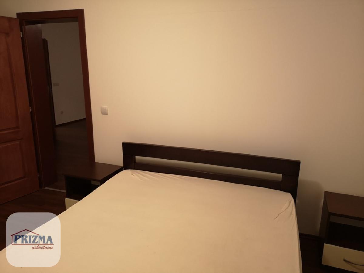Dvosoban stan za izdavanje, Centar, Paraćin, 57m², 300 €/mes