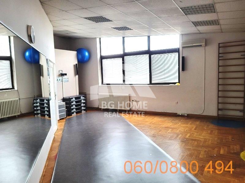 Lokal Prodaja Beograd Lokal Prodaja Beograd Banovo Brdo 273 m2