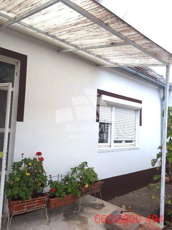 247003470_10_20251006124445 Kuća Prodaja Ruma 323 m2