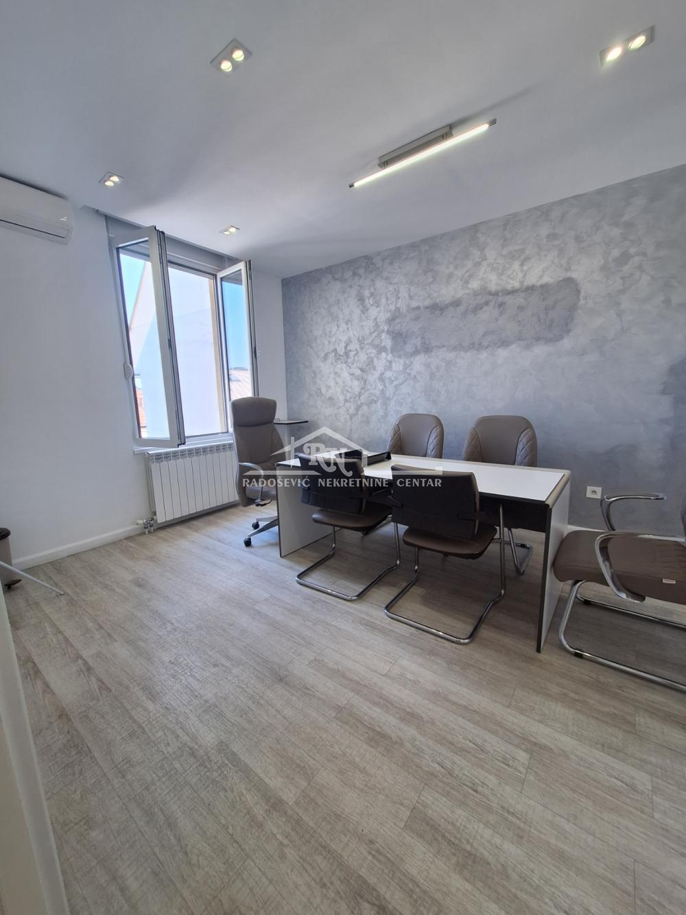 Stan Prodaja Beograd Đeram Pijaca 118 m2