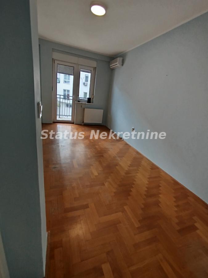 Stan Prodaja Novi Sad  78 m2