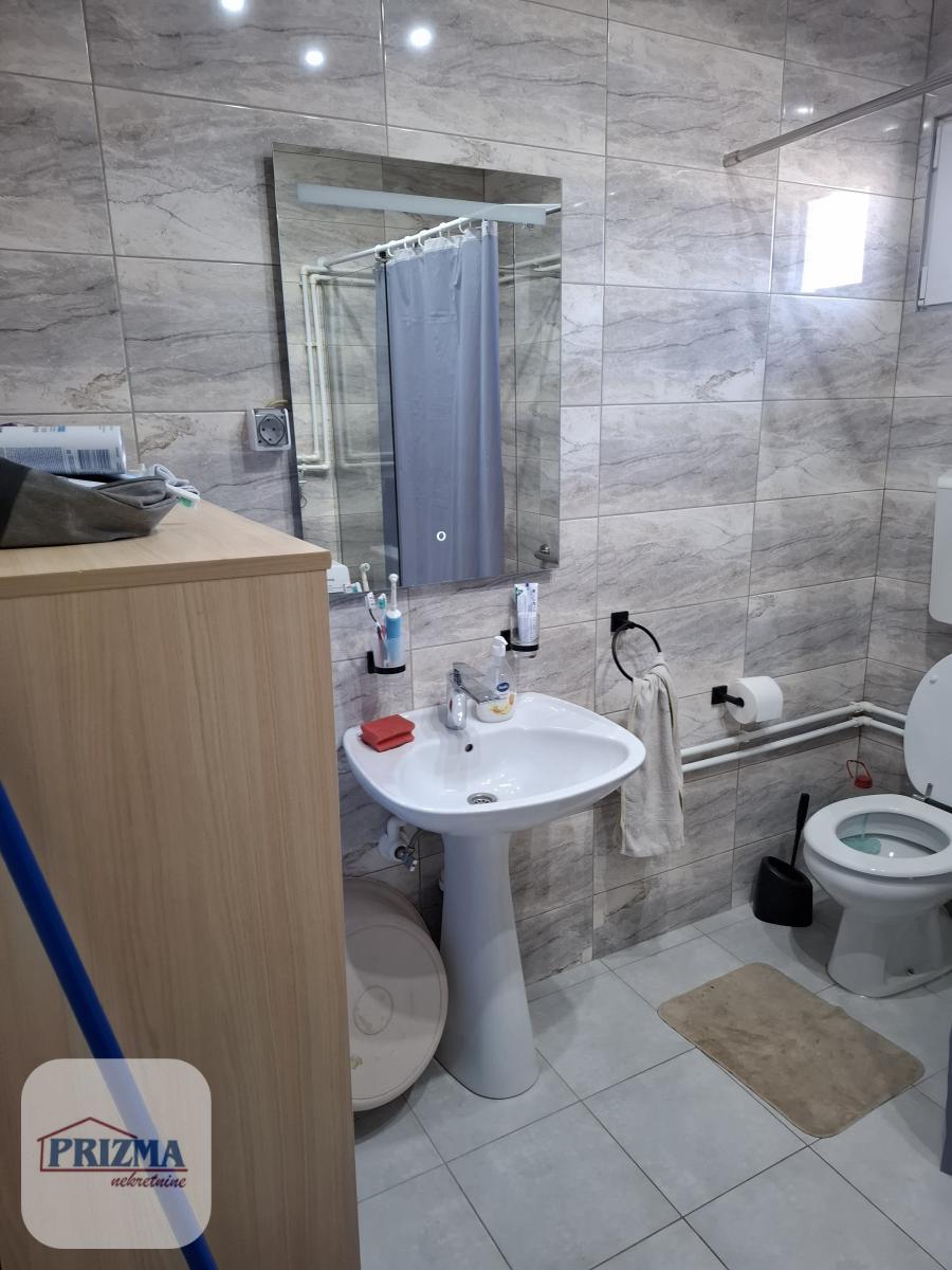 Kuća Prodaja Paraćin  106 m2