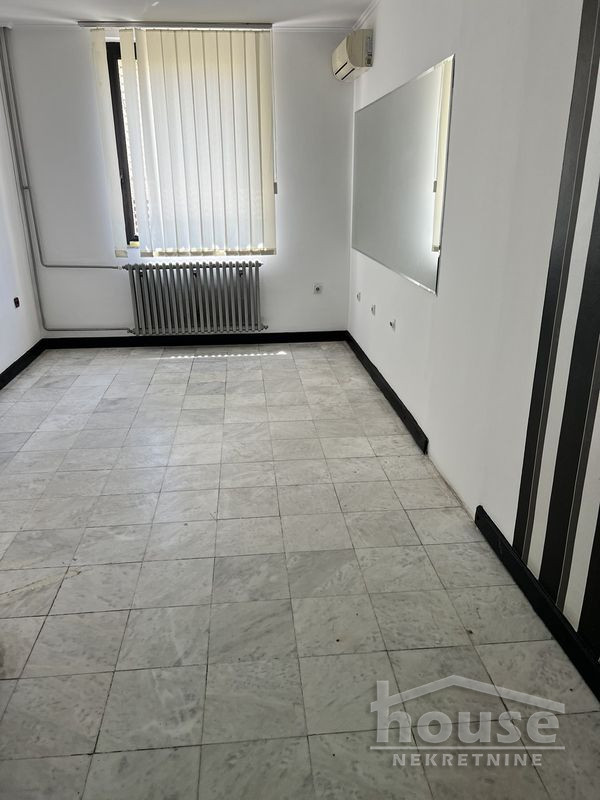 Lokal Izdavanje Novi Sad  69 m2