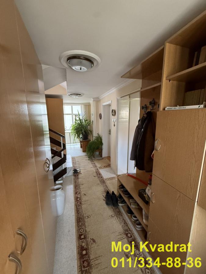 Kuća na prodaju, Rušanj, Beograd, 393m², 250.000 €