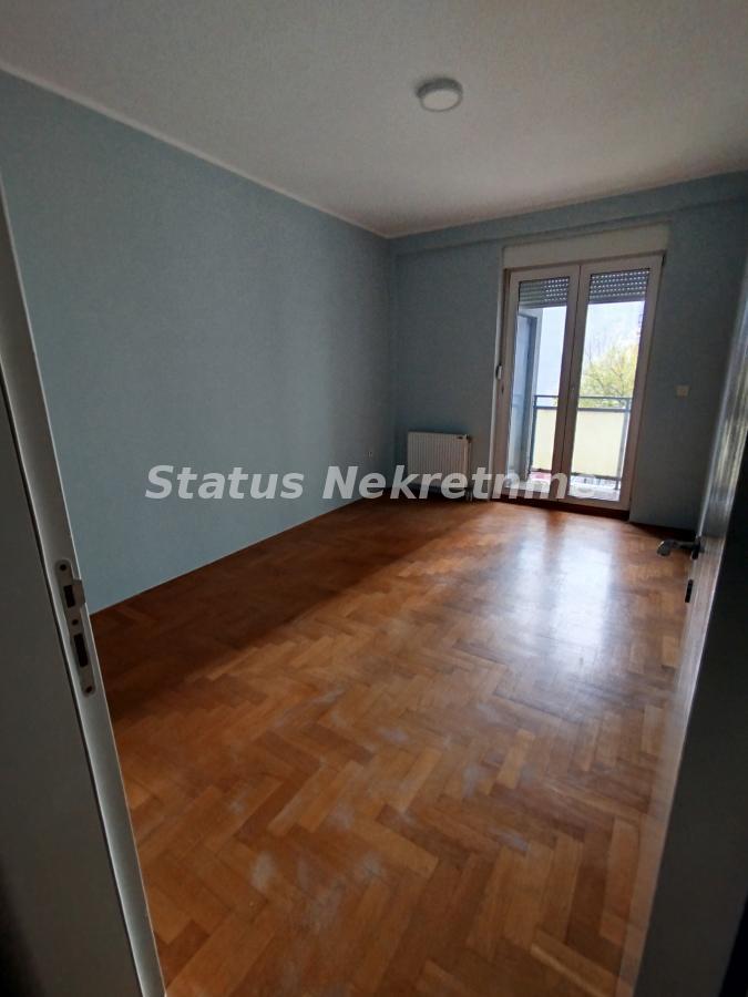 Stan Prodaja Novi Sad  78 m2