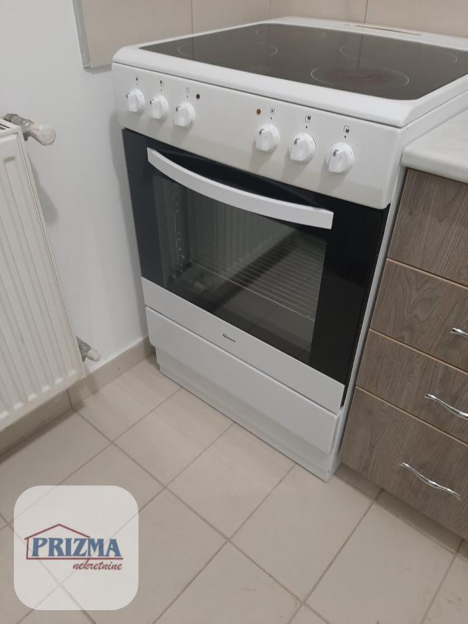 b8zgjekcra-viber-slika-2022-04-05-12-08-14-842 Dvoiposoban stan na prodaju, Centar, Paraćin, 52m², 60.000 €