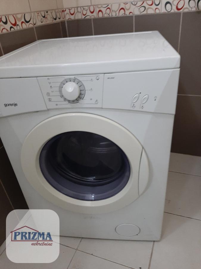 bntbfqgk3j-viber-slika-2022-04-05-12-09-56-814 Dvoiposoban stan na prodaju, Centar, Paraćin, 52m², 60.000 €