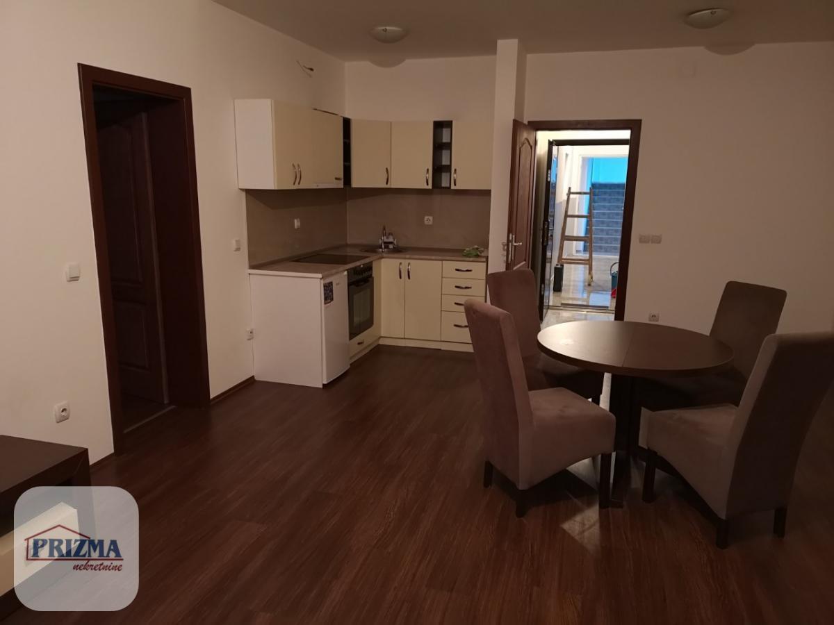 Stan Izdavanje Paraćin  57 m2