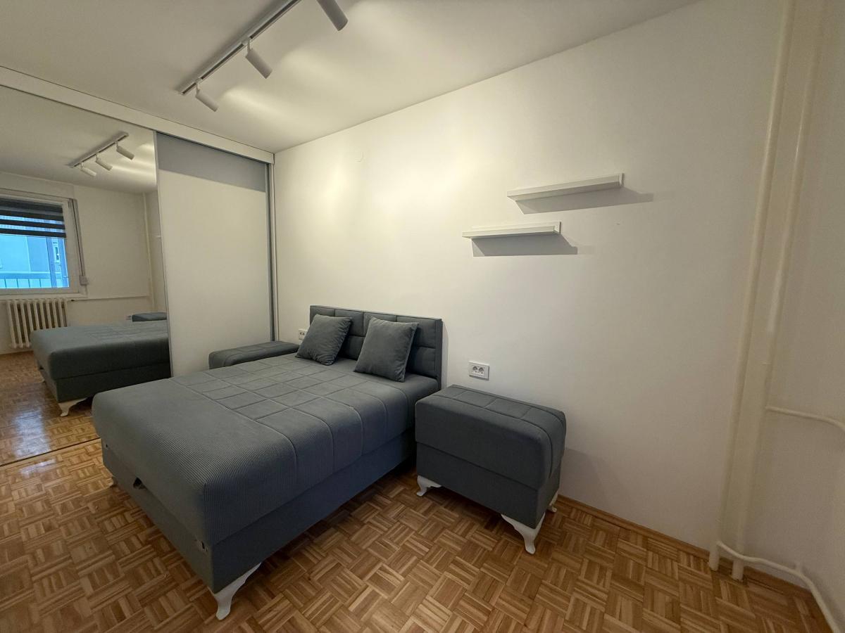 Stan Prodaja Novi Sad  40 m2